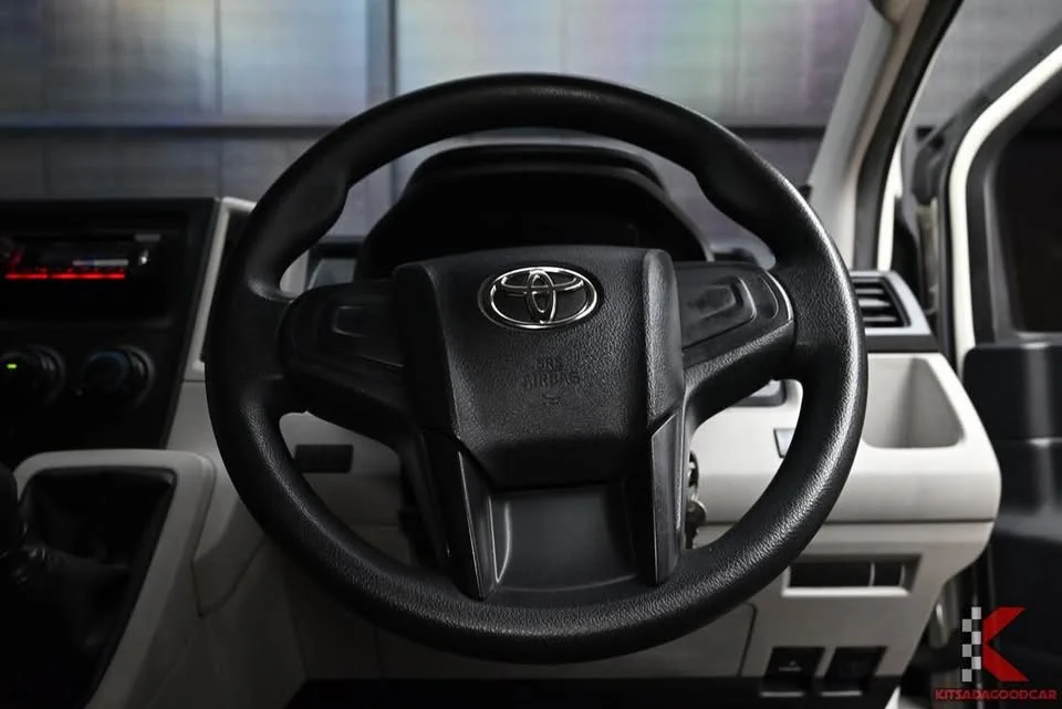2022 Toyota HiAce VI (H300) 3