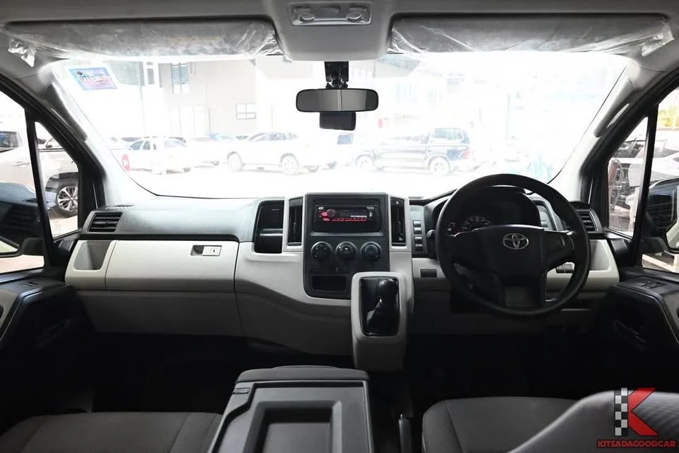 2023 Toyota HiAce VI (H300) 2