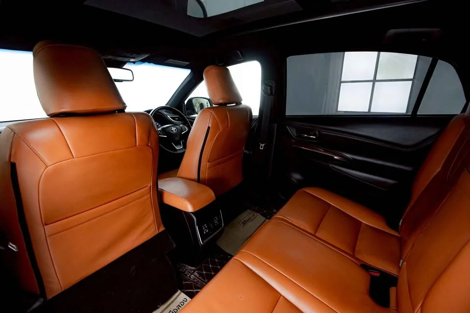 2014 Toyota Harrier III 2