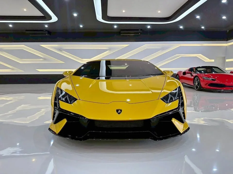 2024 Lamborghini Huracan 3