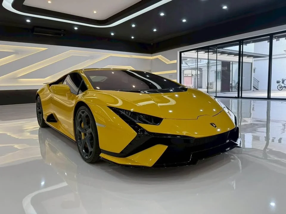 2024 Lamborghini Huracan 2