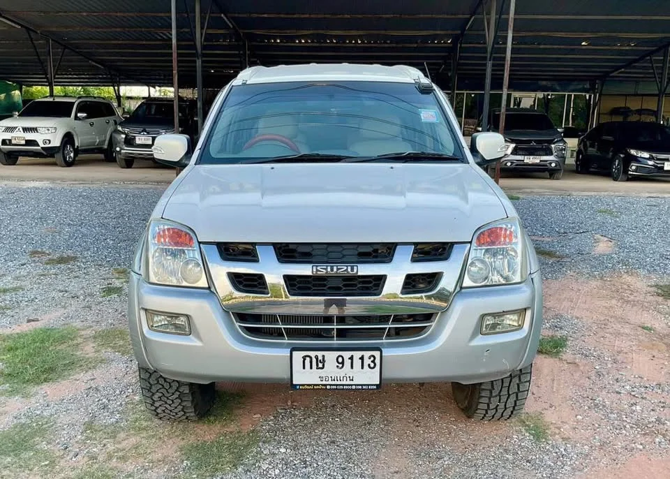 2005 Isuzu MU-7 2