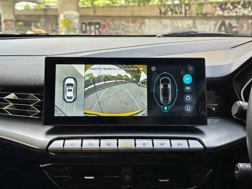 2023 MG 5 II 3