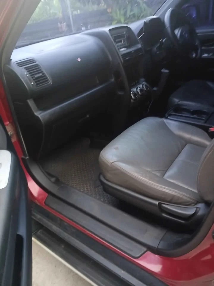 2003 Honda CR-V II 3