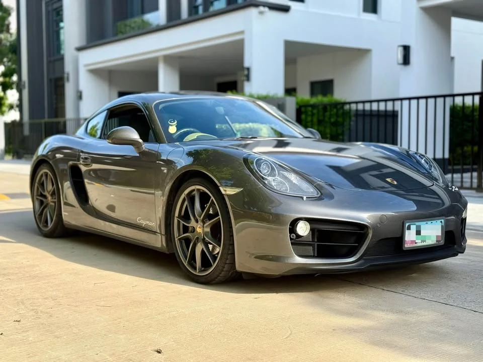 2016 Porsche Boxster and Cayman III 2