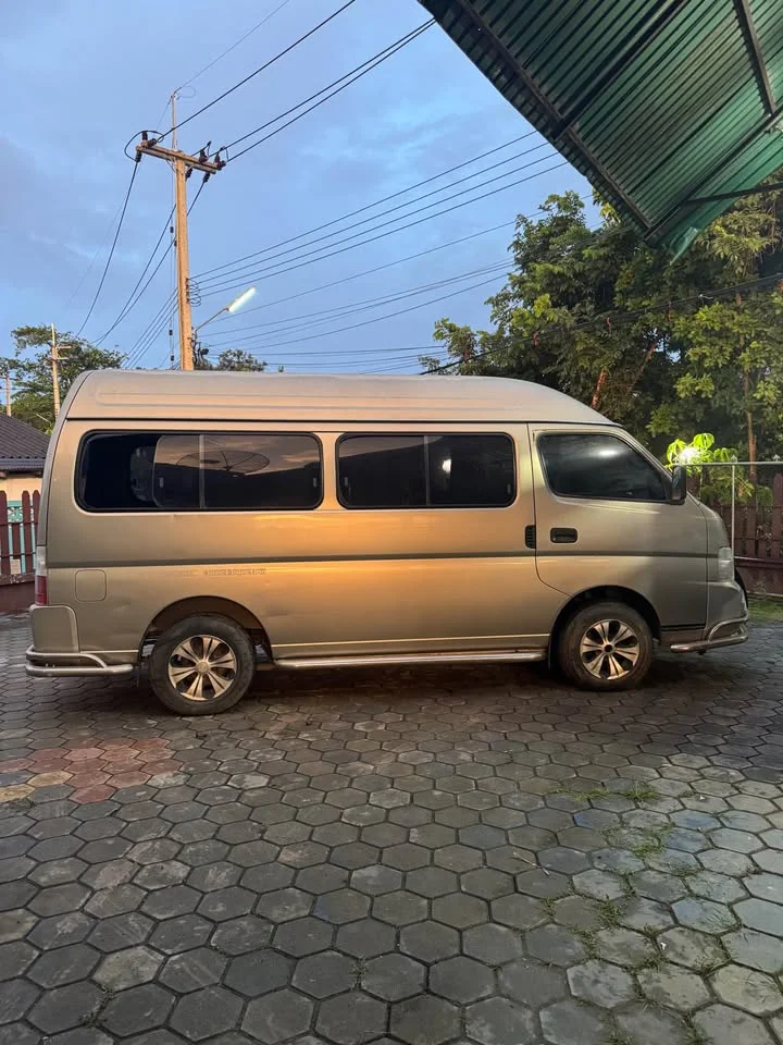 Nissan Urvan V (E25) 2