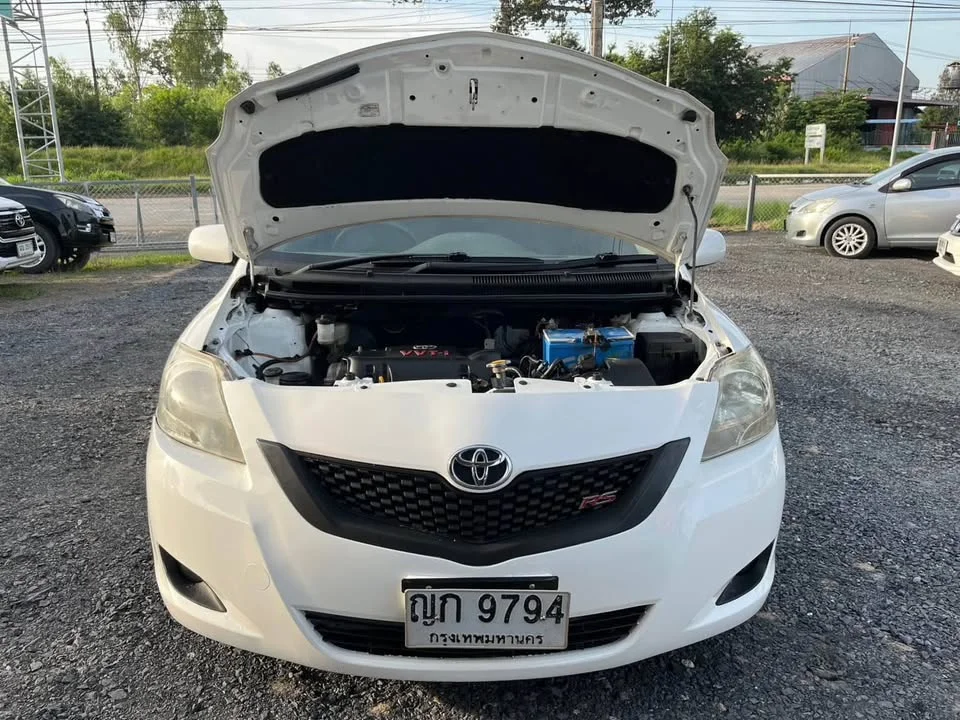2010 Toyota Vios II 3