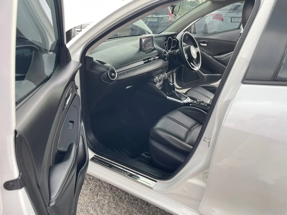 2019 Mazda 2 III 3