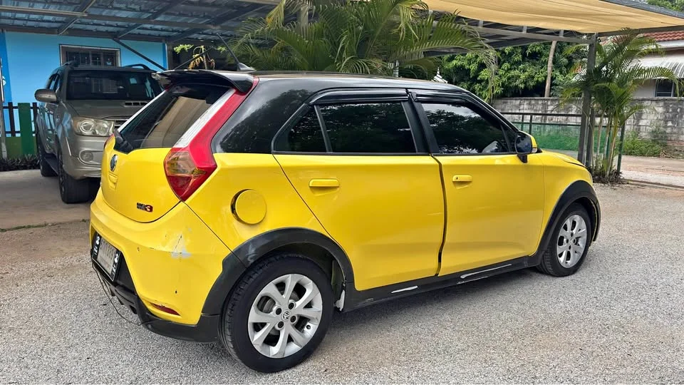 2016 MG 3 II 3