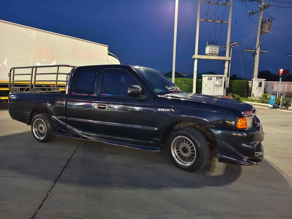 2002 Ford Ranger I 3
