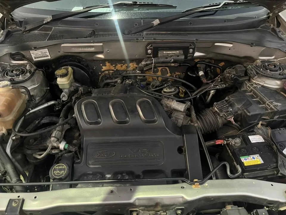 2004 Ford Escape I 2
