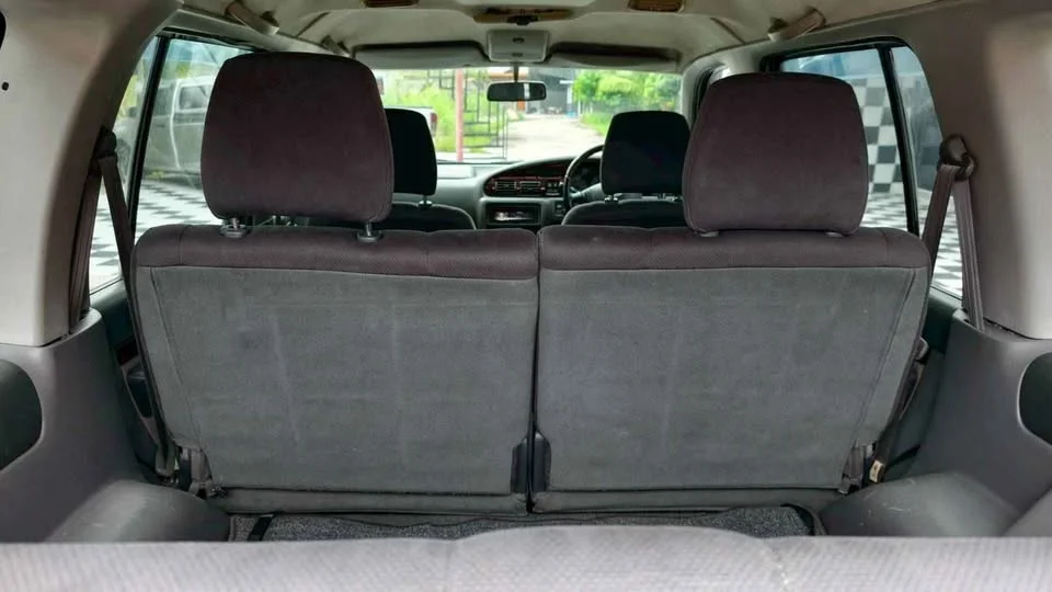 2005 Ford Everest I 2