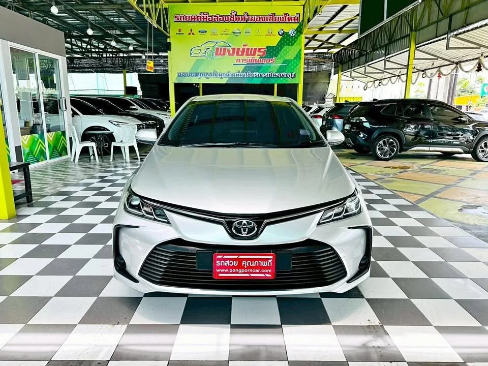 2019 Toyota Corolla Altis XII (E210) 3