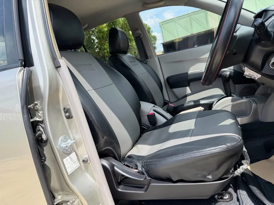 2007 Mitsubishi Triton IV 2