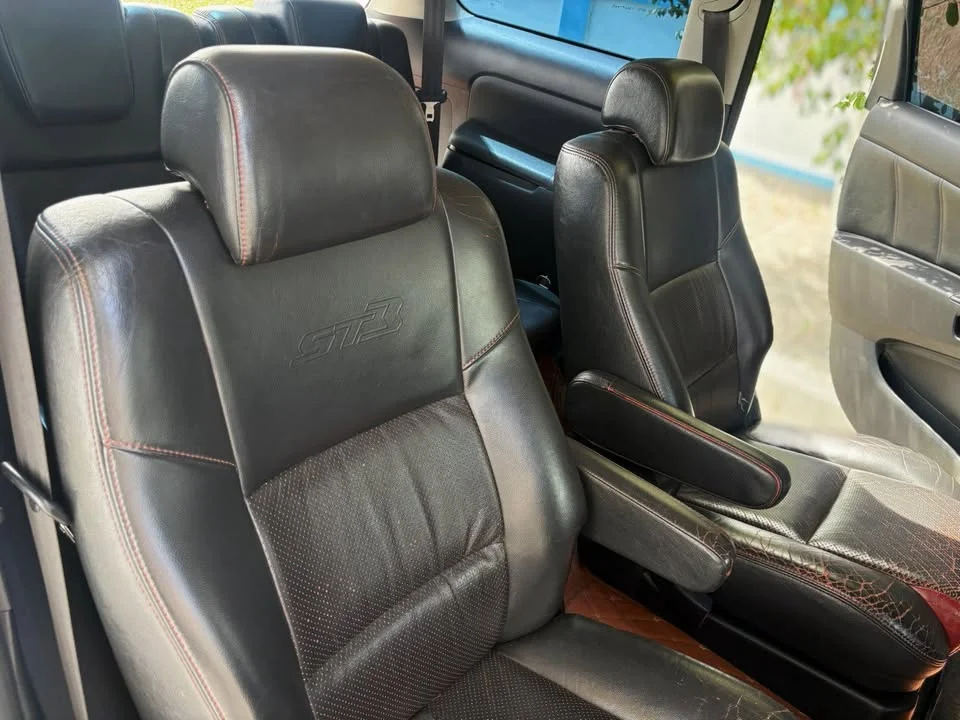 2009 Toyota Wish I 2