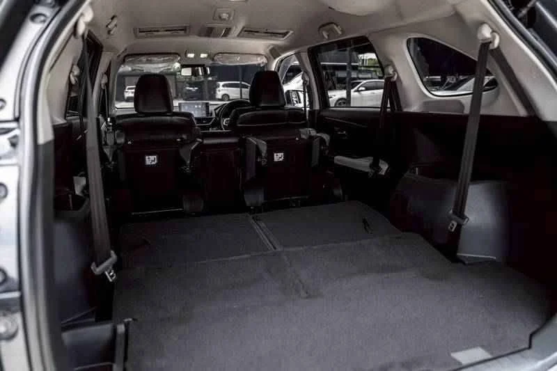 2022 Toyota Veloz III 3