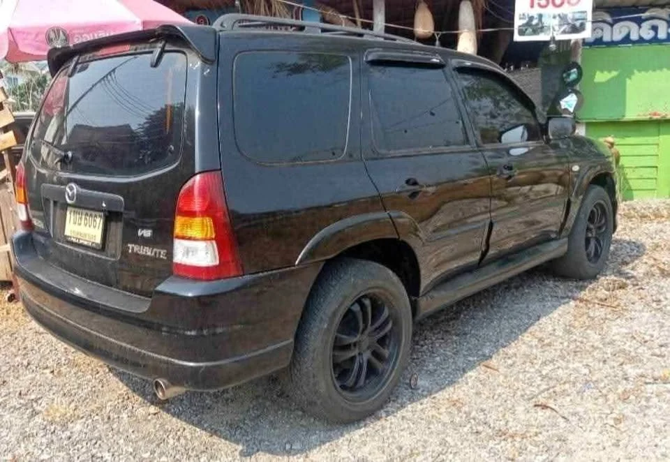 2009 Mazda Tribute I 3