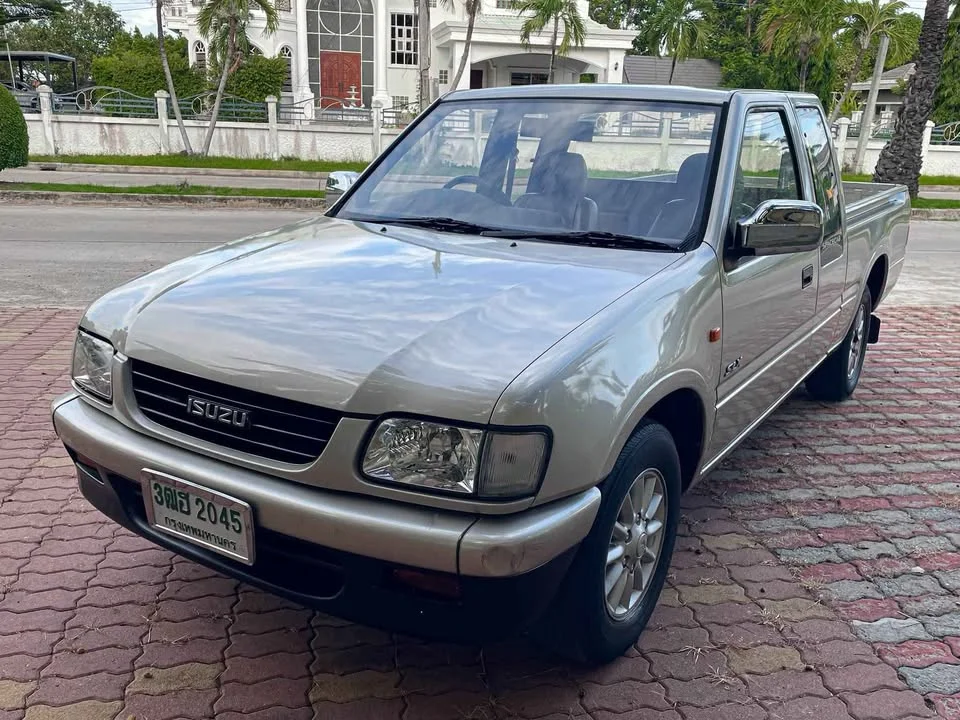 1997 Isuzu Faster Dragon Eyes III 2