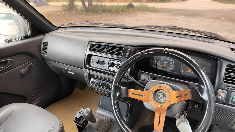 2001 Mitsubishi Strada III 3