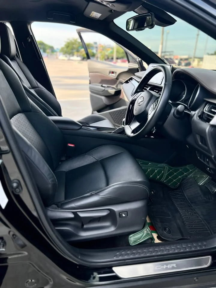 2023 Toyota C-HR I 3