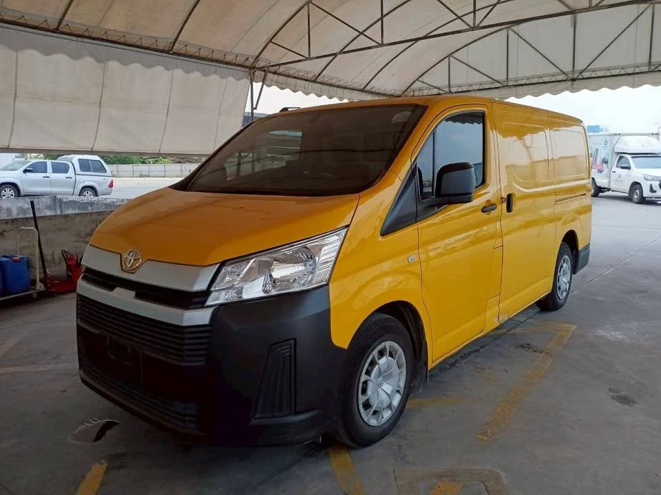2019 Toyota Commuter VI (H300) 3