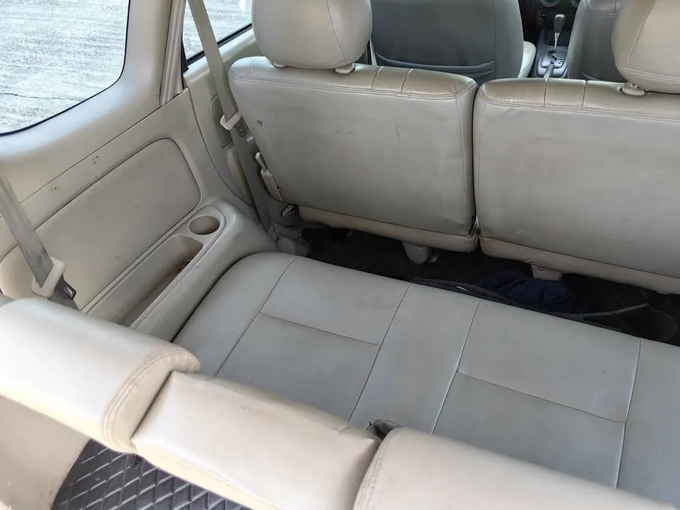 2010 Toyota Avanza I 2