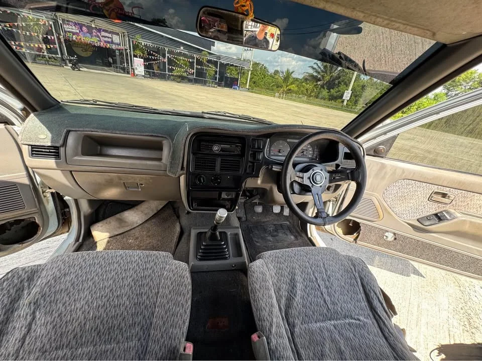 1998 Isuzu Faster Dragon Eyes III 2