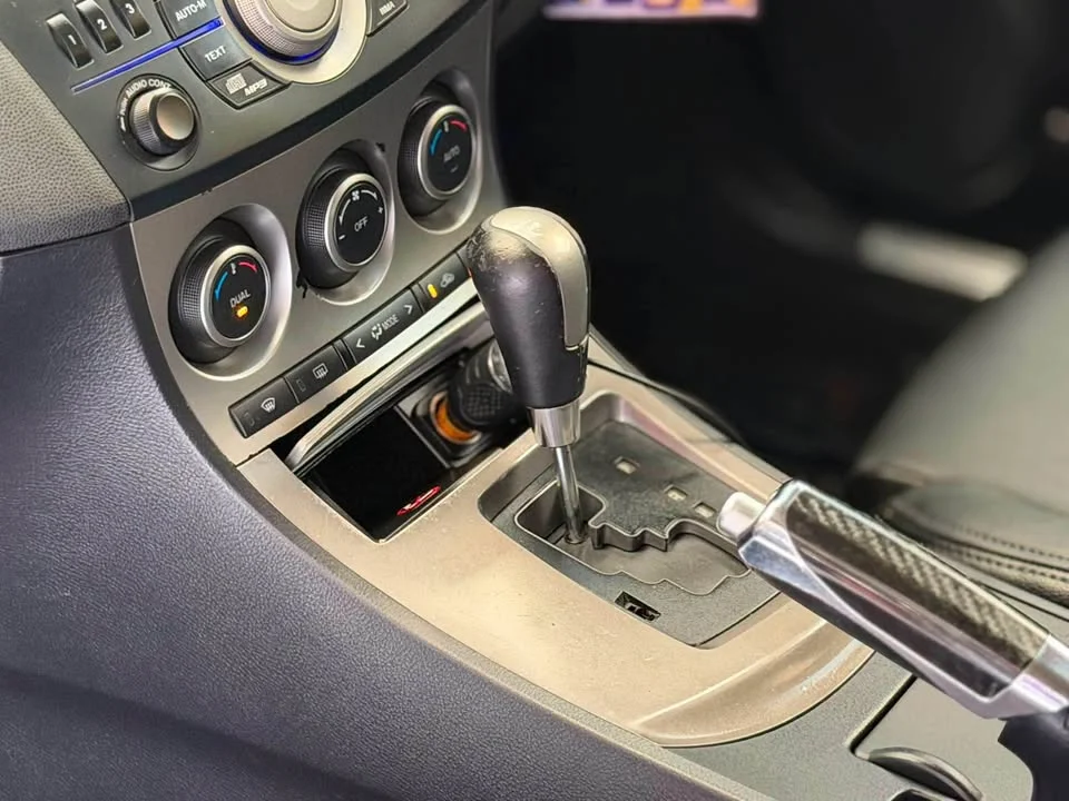 2012 Mazda 3 II 3