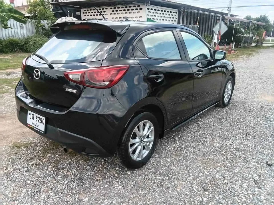 2015 Mazda 2 III 3