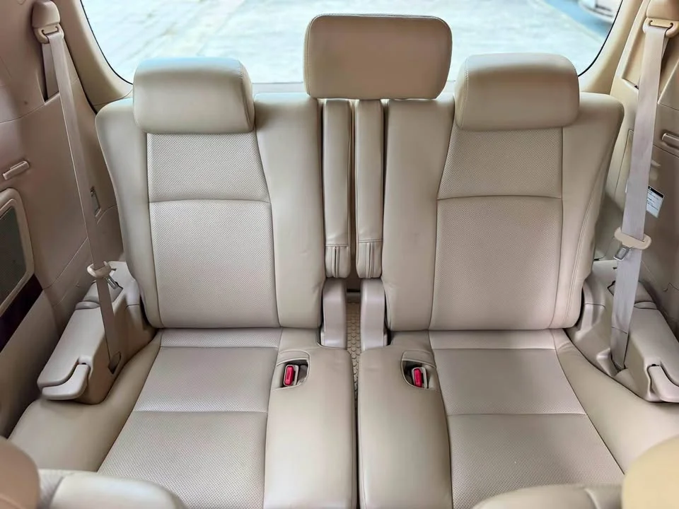 2012 Toyota Alphard, Vellfire II (AH20) 3