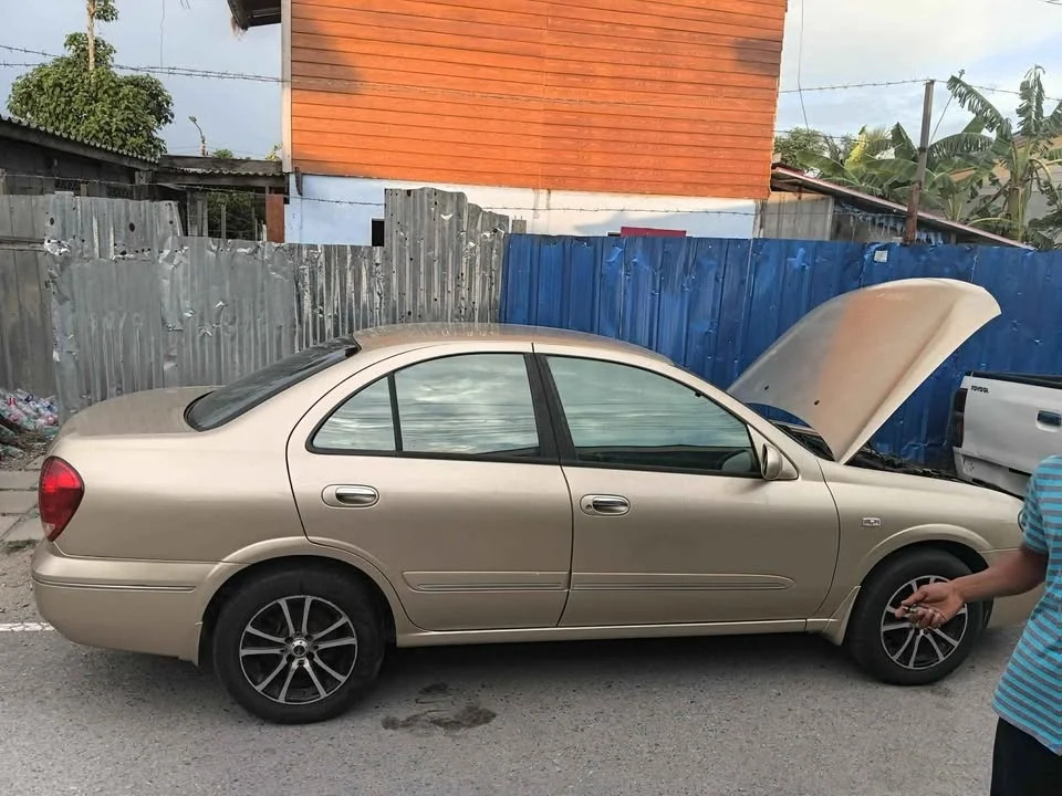 2002 Nissan Sunny N16 3