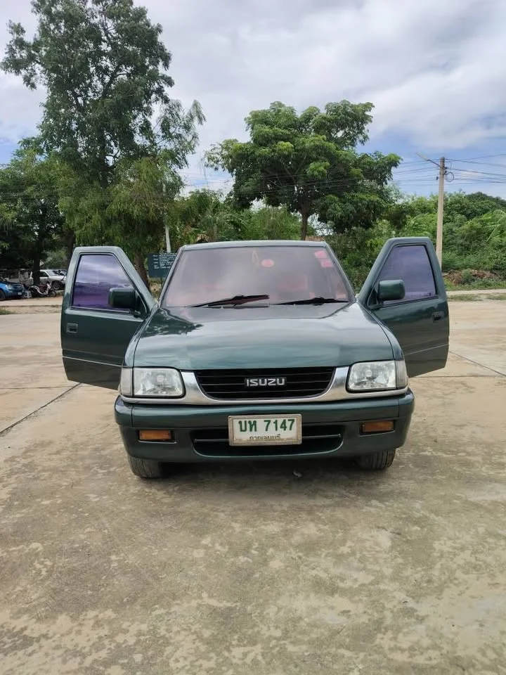 2004 Isuzu Faster Dragon Eyes III 2