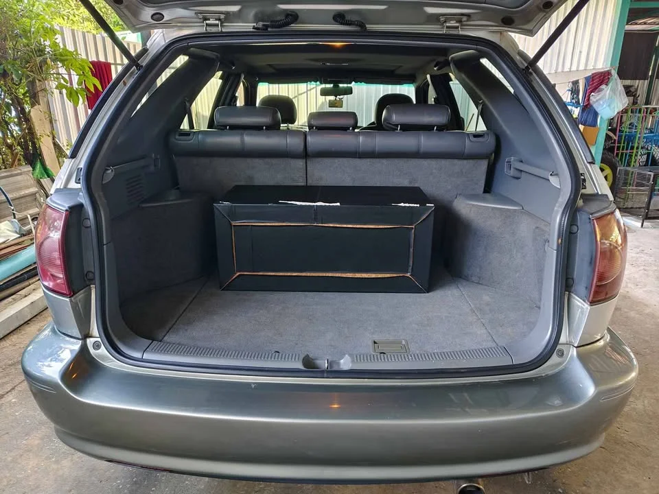 2000 Toyota Harrier I 3