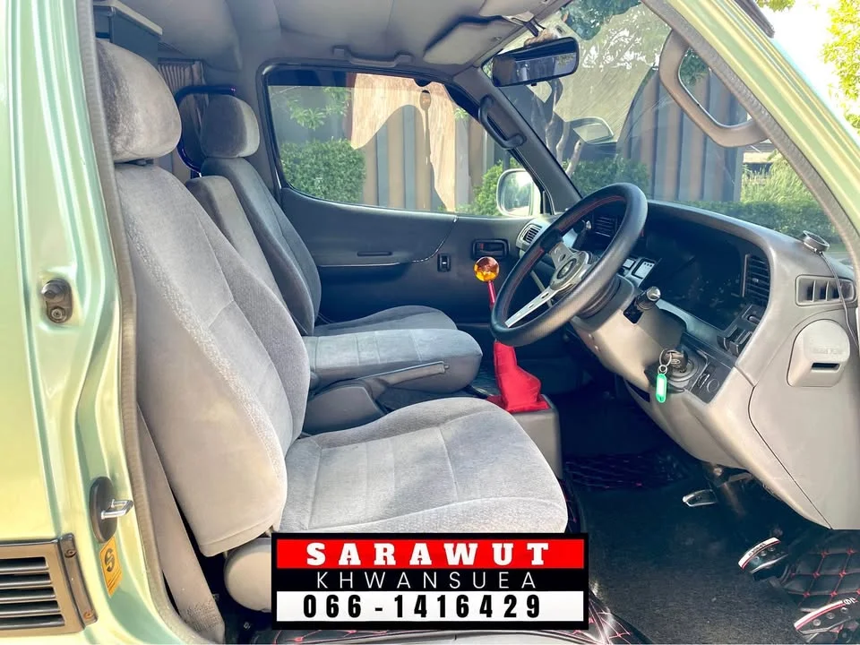2000 Toyota Commuter IV (H100) 3