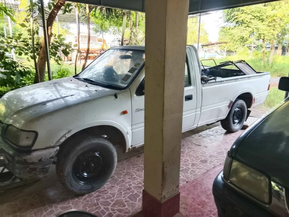 2009 Isuzu Faster Dragon Eyes III 2
