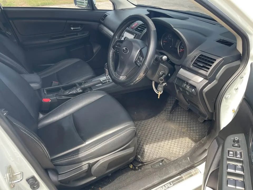 2014 Subaru XV I 2