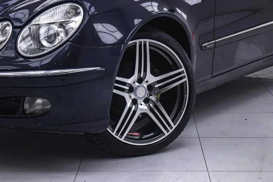 2003 Benz E-Class W211 3