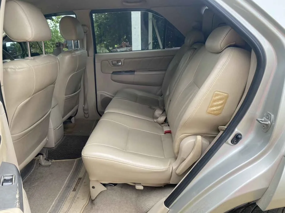 2005 Toyota Fortuner I 3