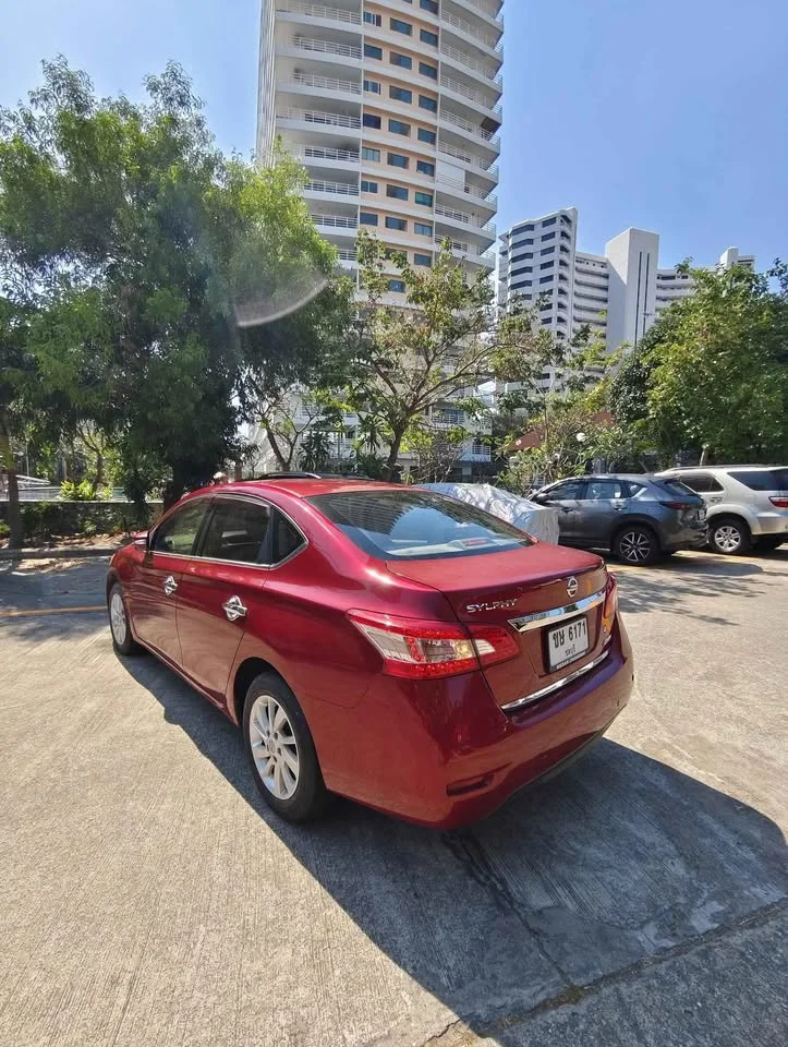 2012 Nissan Sylphy III (B17) 3
