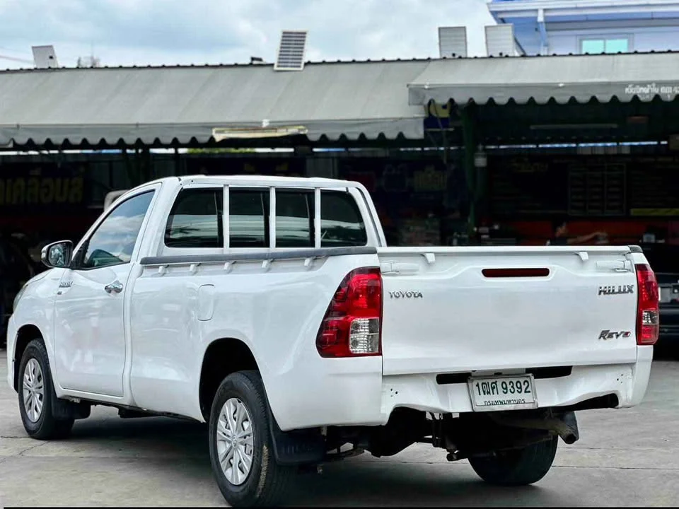 2016 Toyota Hilux VIII 3