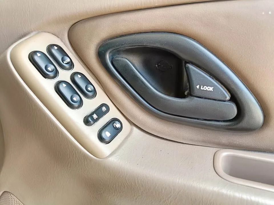2004 Ford Escape I 2