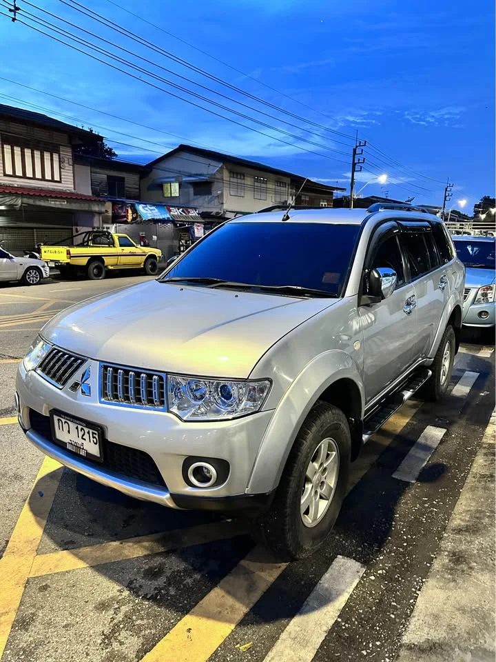 2009 Mitsubishi Pajero Sport II 3