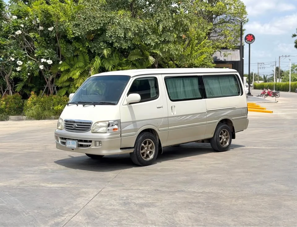 2001 Toyota Commuter IV (H100) 2