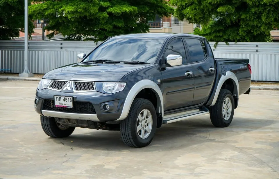 2012 Mitsubishi Triton IV 3