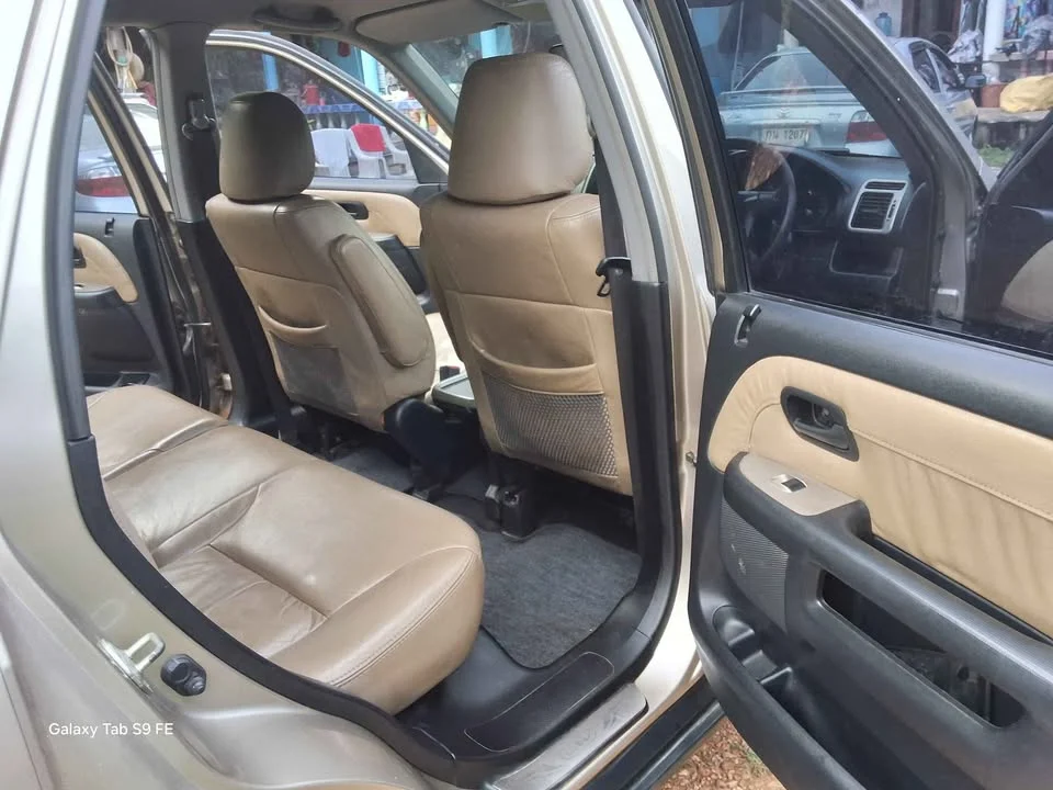 2002 Honda CR-V II 2