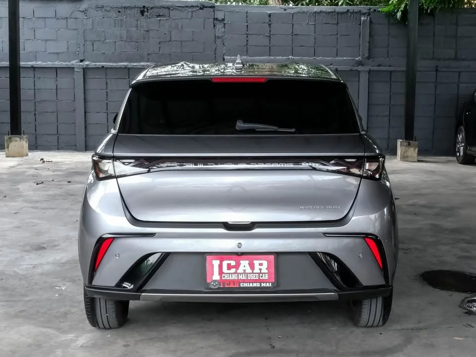 2023 BYD Dolphin 3