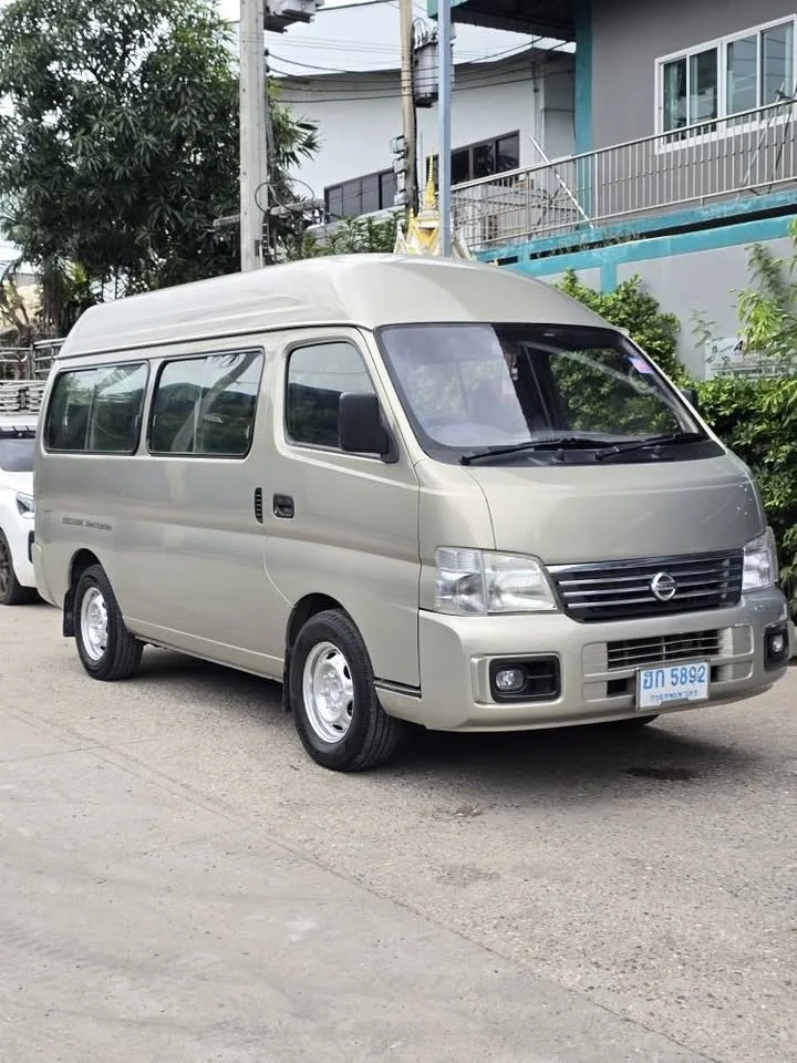 2004 Nissan Urvan V (E25) 2