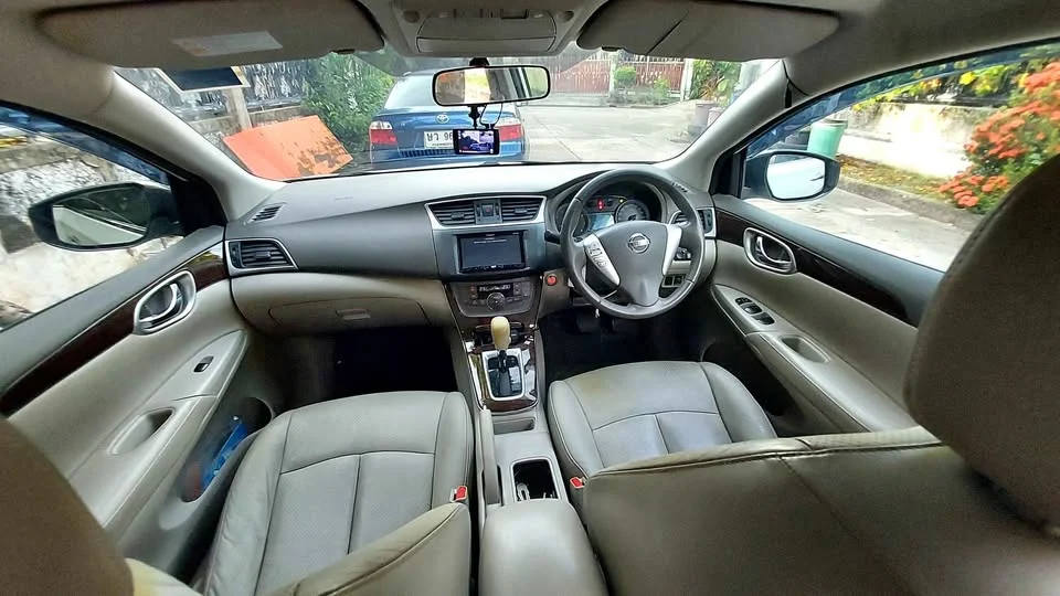2014 Nissan Sylphy III (B17) 3