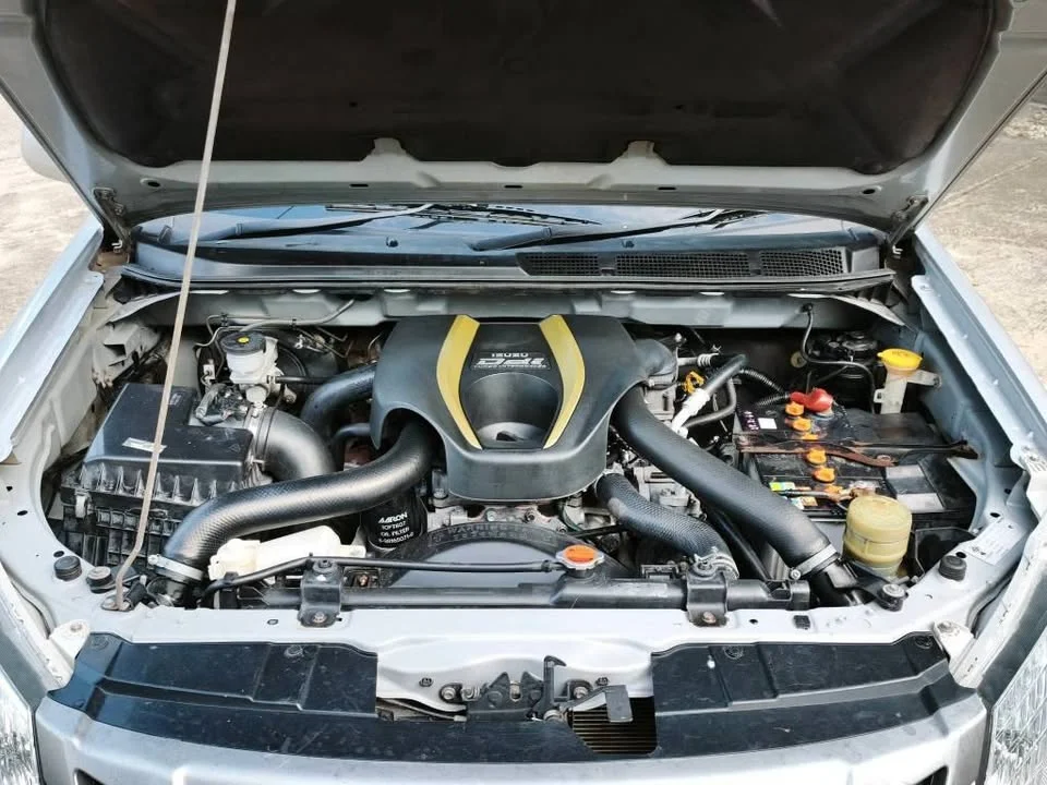 2012 Isuzu D-Max II (RT) 3