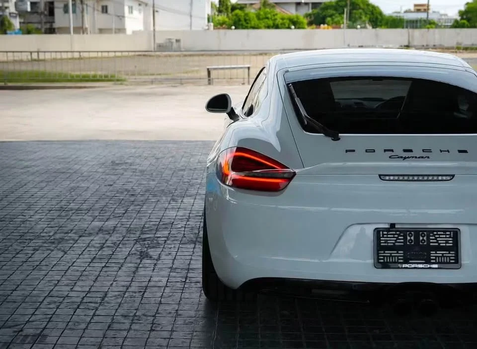 2013 Porsche Boxster and Cayman III 2